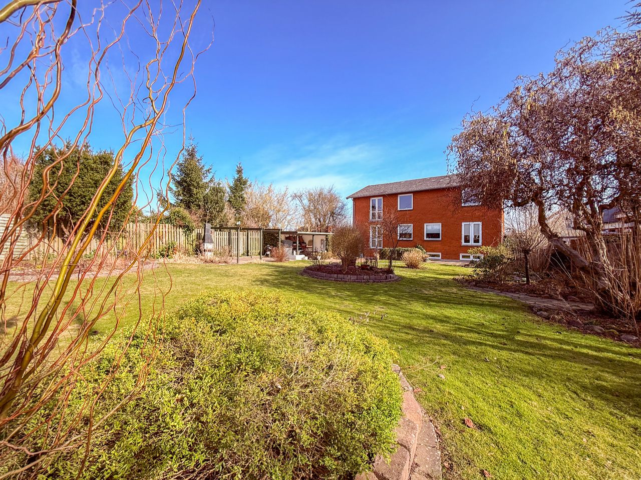 Ejendomsbillede 2 af 22